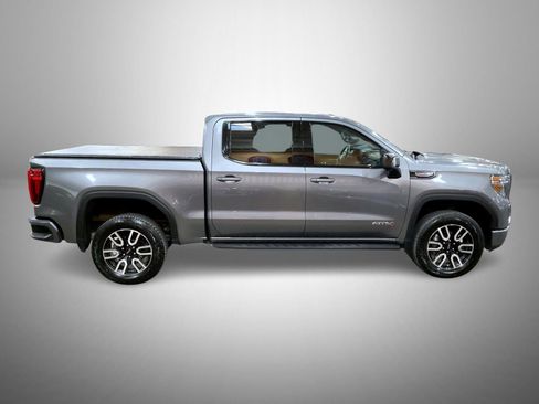 Certified 2022 GMC Sierra 1500 AT4 w/ AT4 Premium Package image 4