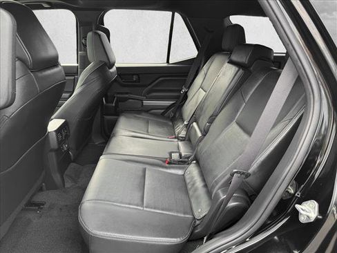 Certified 2025 Toyota 4Runner TRD Off-Road Premium w/ Tow Technology Package image 16