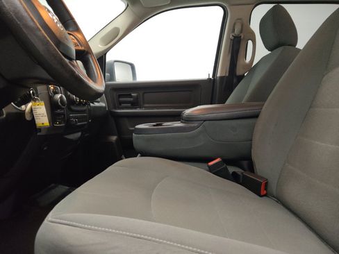 Used 2016 RAM 1500 Tradesman w/ Popular Equipment Group AWD/4WD image 17