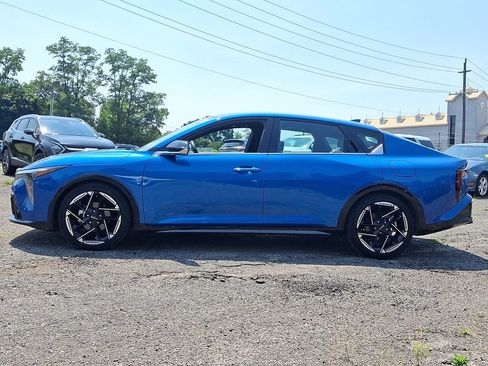 Certified 2025 Kia K4 EX w/ GT-Line Premium Package FWD image 4
