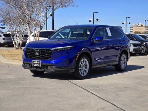 Used 2024 Honda CR-V EX image 2