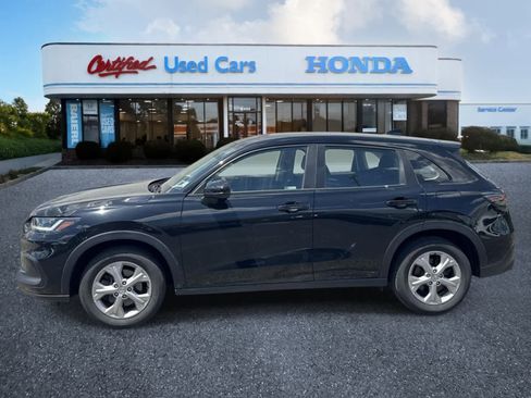 Used 2024 Honda HR-V LX image 2