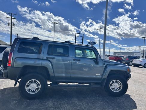 Used 2006 HUMMER H3 AWD/4WD image 6