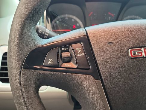 Used 2016 GMC Terrain SLE FWD image 21
