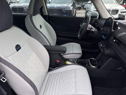 Used 2025 MINI Cooper S image 21