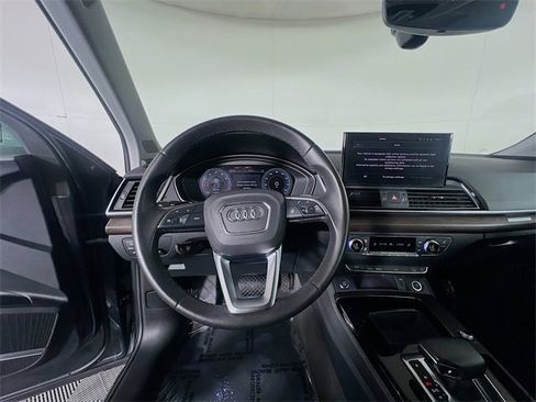 Used 2024 Audi Q5 2.0T Premium Plus image 13