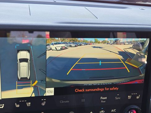 Used 2024 Lexus GX 550 image 24