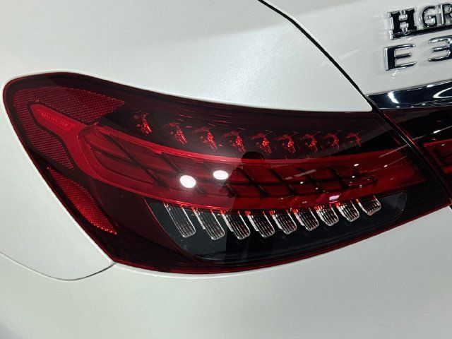 Used 2021 Mercedes-Benz E 350 Sedan image 32