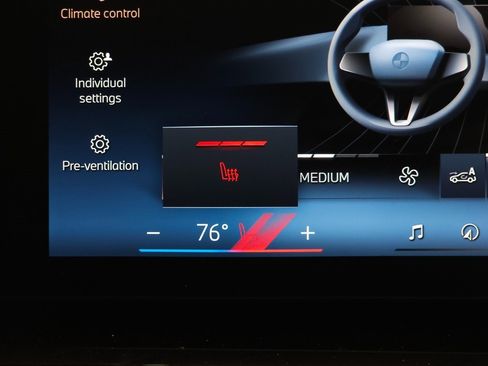 Certified 2025 BMW 530i xDrive image 32