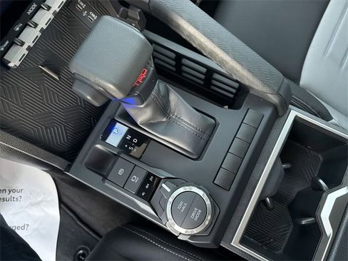 Used 2024 Toyota Tacoma TRD Sport image 23