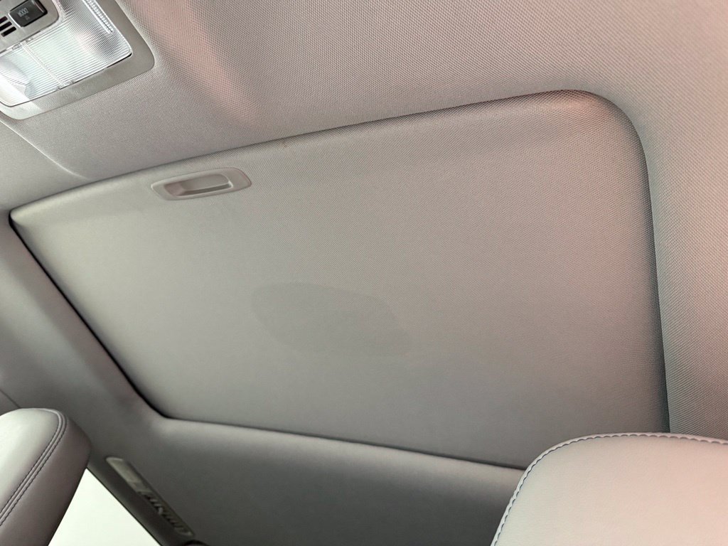 Certified 2019 Toyota Highlander XLE AWD/4WD image 18