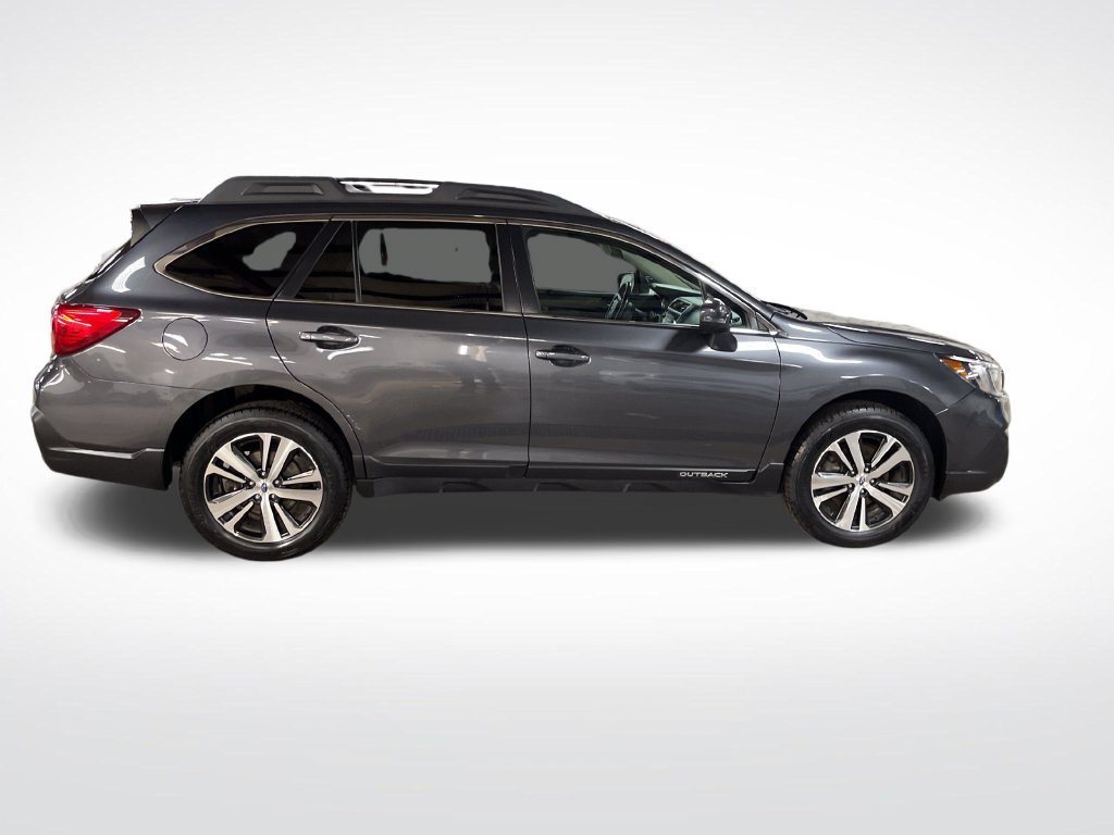 Used 2019 Subaru Outback 3.6R Limited AWD/4WD image 7