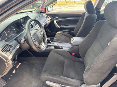 Used 2011 Honda Accord EX image 9