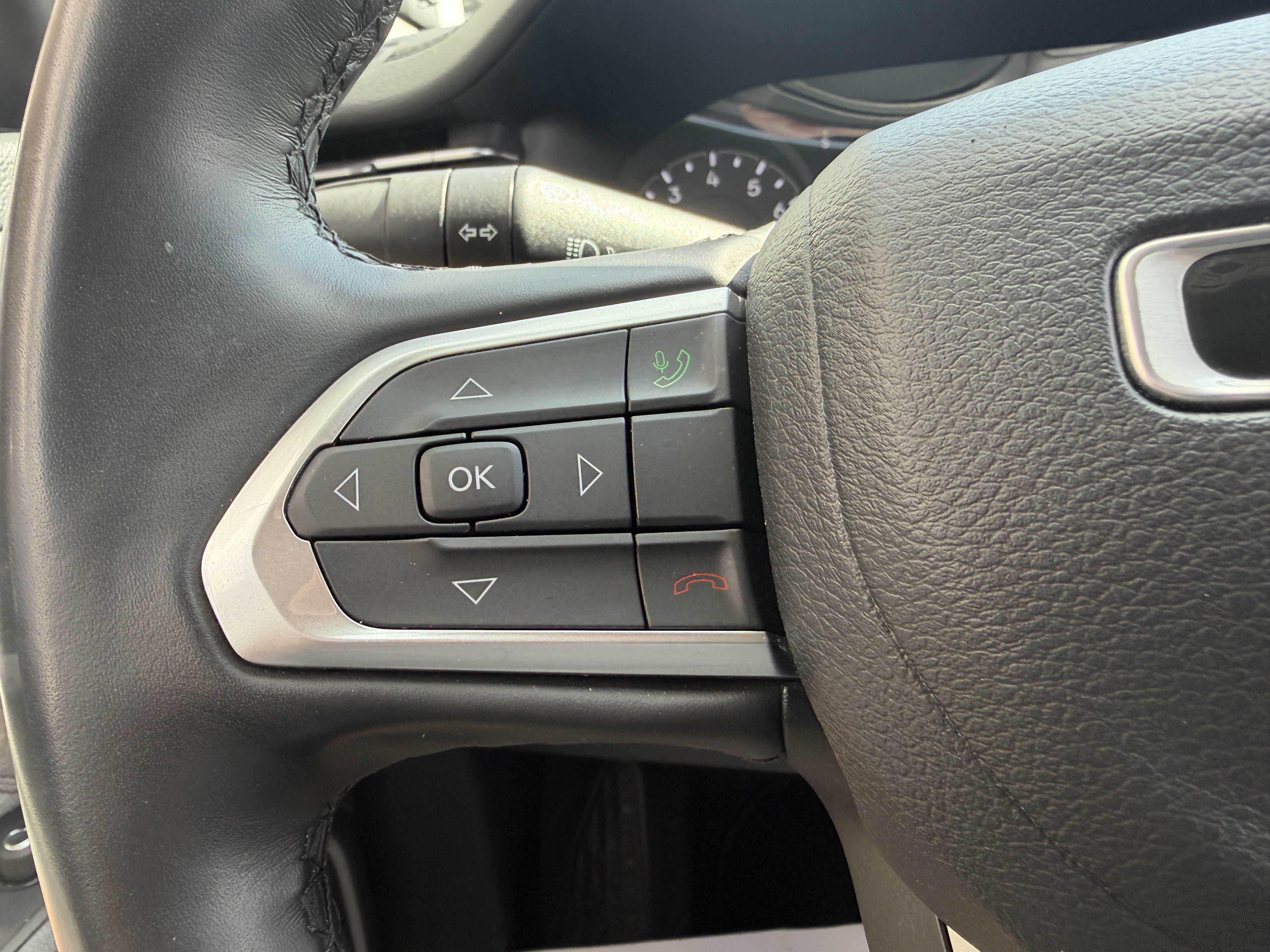 Used 2022 Jeep Compass Latitude AWD/4WD image 33