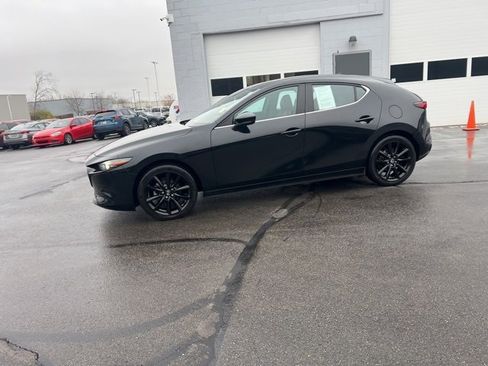 Used 2024 MAZDA MAZDA3 s image 18