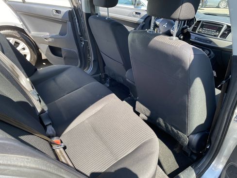 Used 2014 Mitsubishi Lancer ES image 12