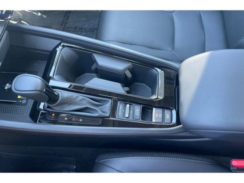 Certified 2025 Honda Accord EX-L image 30