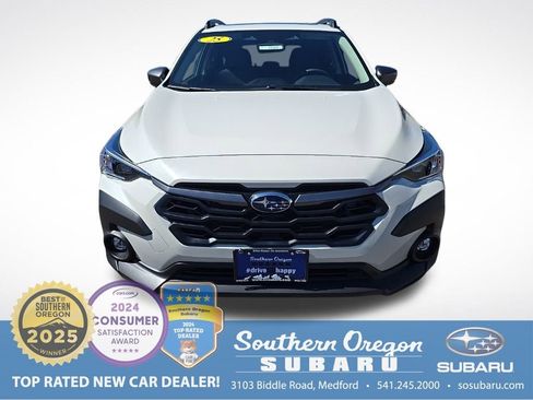 New 2025 Subaru Crosstrek 2.5i Premium image 2