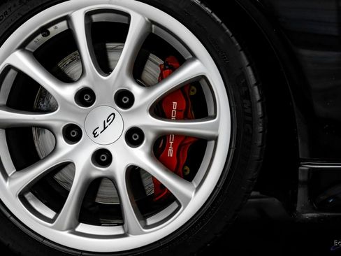 Used 2004 Porsche 911 GT3 RWD image 79