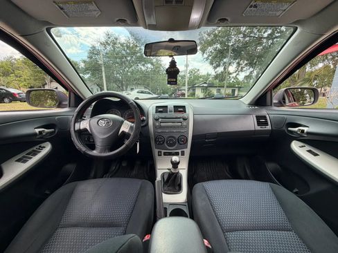 Used 2009 Toyota Corolla XRS FWD image 2