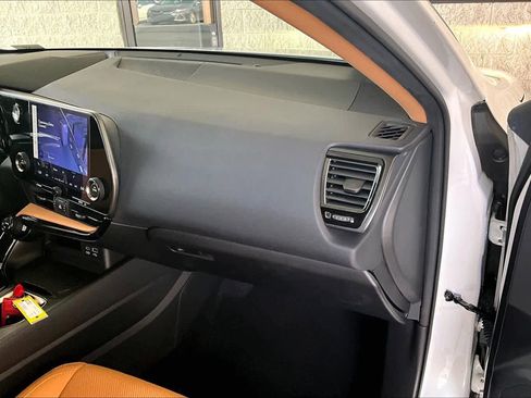 Used 2022 Lexus NX 250 FWD w/ Accessory Package 2 image 18