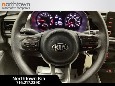 Certified 2018 Kia Rio S image 10