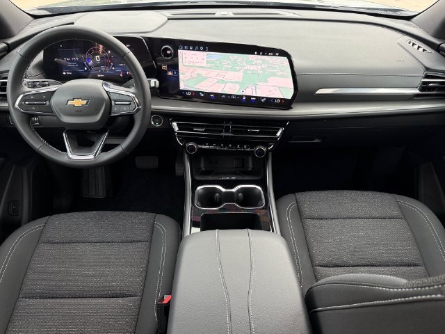 Used 2026 Chevrolet Traverse LT w/ Driver Confidence Package FWD image 21