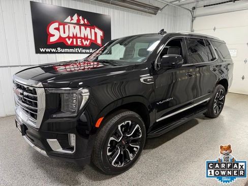 Used 2022 GMC Yukon SLT w/ SLT Luxury Package AWD/4WD image 1