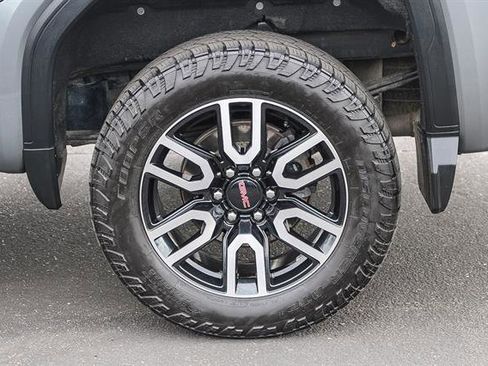 Used 2020 GMC Sierra 1500 AT4 w/ AT4 Preferred Package image 10
