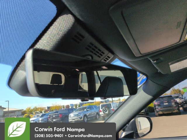 Used 2025 Lexus TX 500h AWD w/ Technology Package image 21