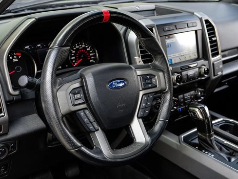 Used 2019 Ford F150 Raptor w/ Equipment Group 802A Luxury AWD/4WD image 16