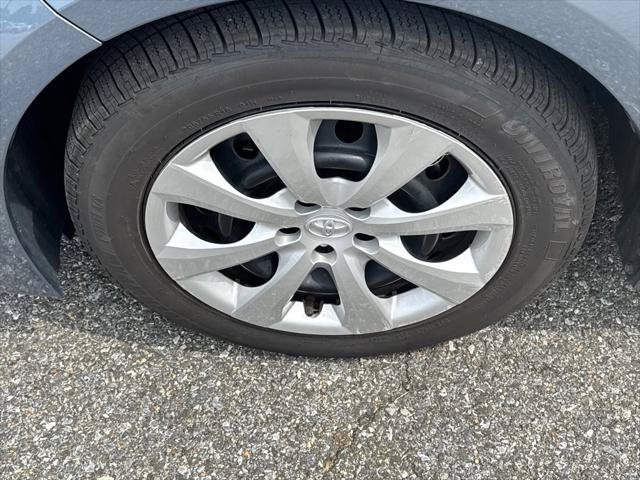 Used 2024 Toyota Corolla LE FWD image 7