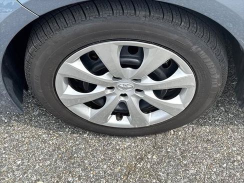 Used 2024 Toyota Corolla LE FWD image 7
