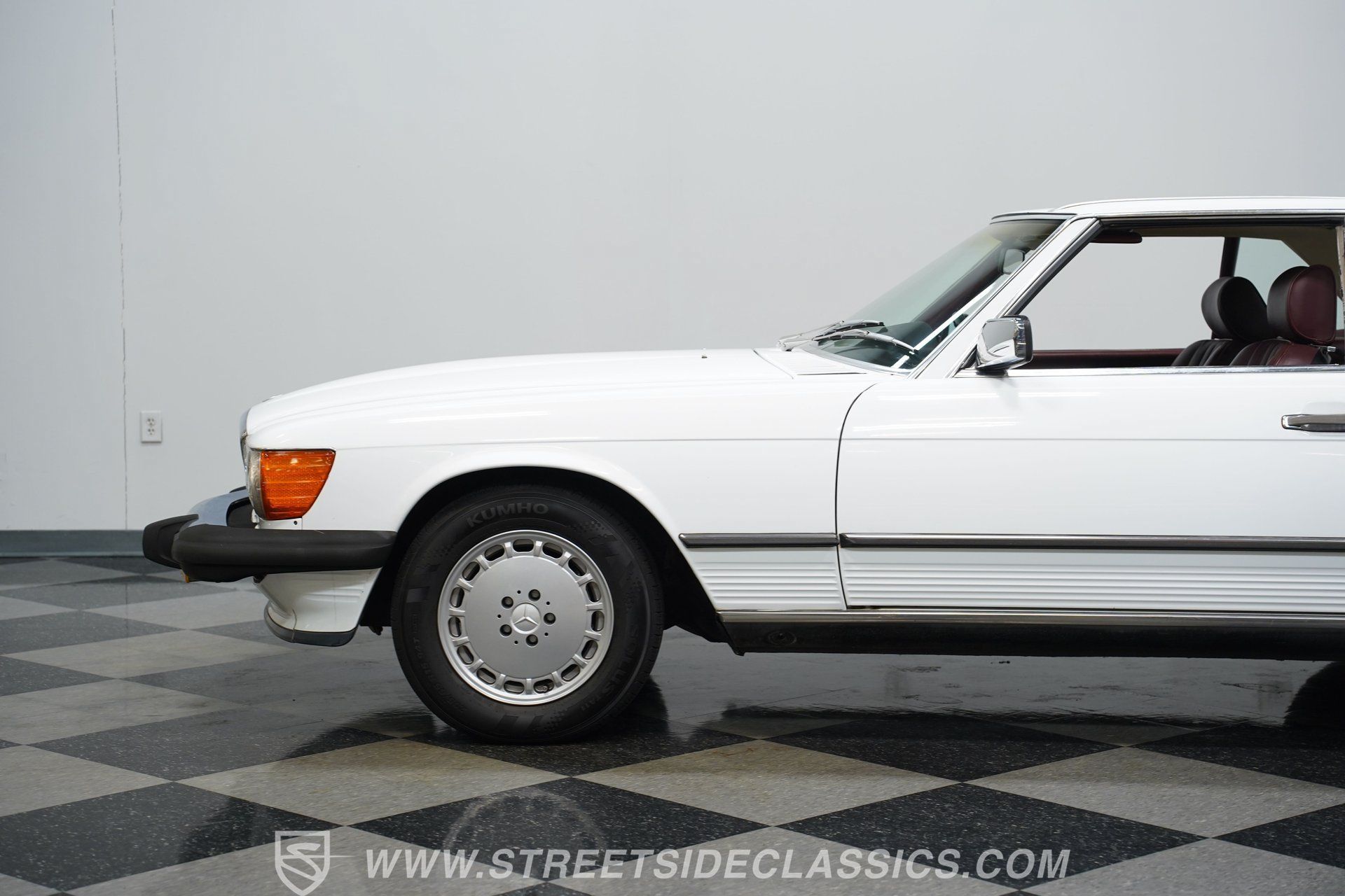 Used 1989 Mercedes-Benz 560 SL image 23