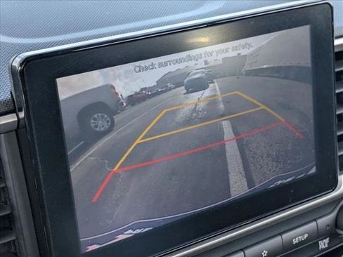 Used 2021 Hyundai Venue SE FWD image 13