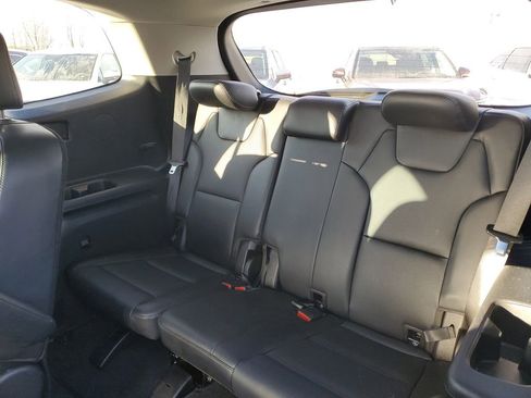 Certified 2024 Kia Telluride S w/ S Sunroof Package image 29