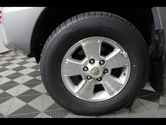 Used 2015 Toyota Tacoma PreRunner RWD image 26