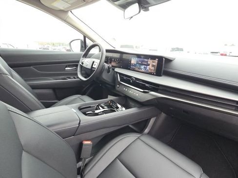 Used 2025 Nissan Murano SV image 20