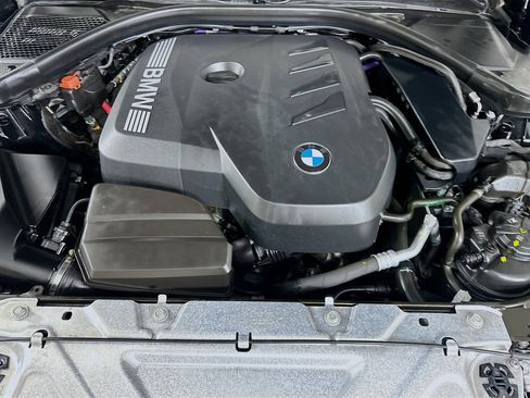 Used 2025 BMW 330i Sedan image 33