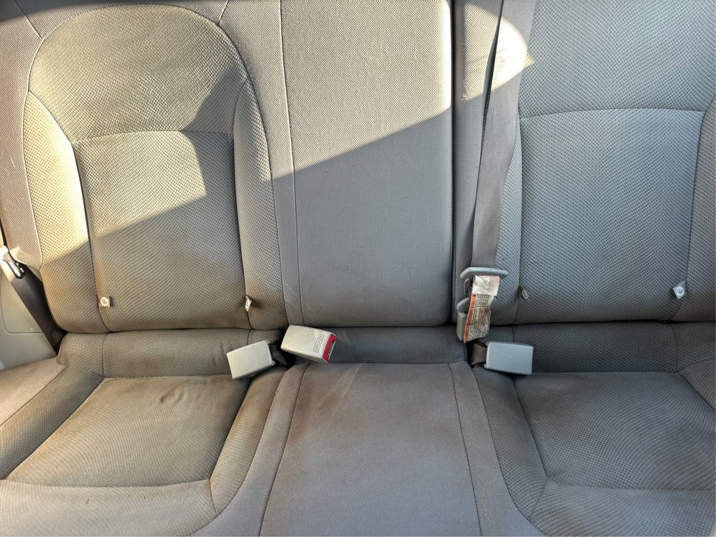 Used 2012 Nissan Rogue S AWD/4WD image 24