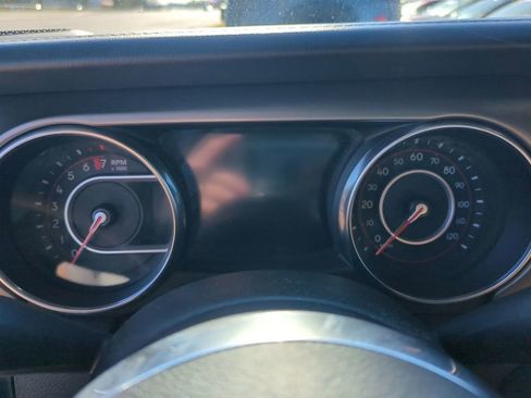 Used 2018 Jeep Wrangler Unlimited Rubicon image 30