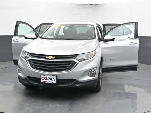 Used 2020 Chevrolet Equinox LT AWD/4WD image 29