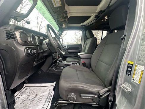 Used 2020 Jeep Wrangler Unlimited Sport image 26