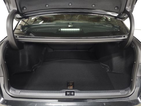 Used 2025 Lexus IS 350 F Sport image 8