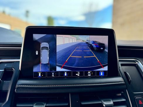 Used 2021 GMC Yukon AT4 w/ AT4 Premium Plus Package image 21