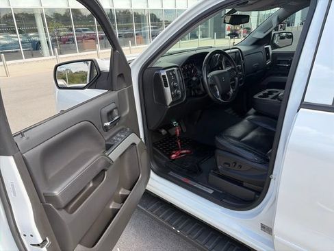 Used 2018 Chevrolet Silverado 1500 LT w/ All Star Edition AWD/4WD image 5