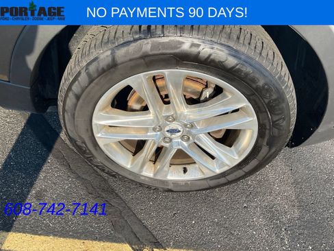Used 2017 Ford Explorer XLT w/ Equipment Group 202A AWD/4WD image 11