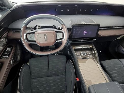 New 2026 Lincoln Nautilus Black Label image 11