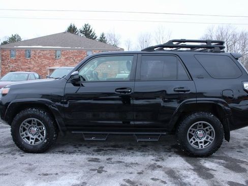 Used 2019 Toyota 4Runner SR5 image 5