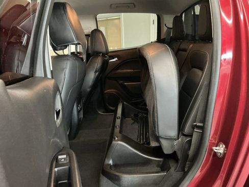 Used 2019 Chevrolet Colorado ZR2 image 28
